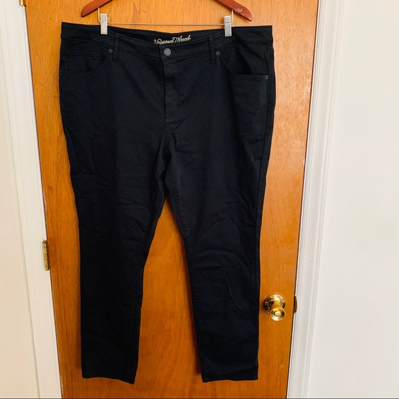 black jeans size 22